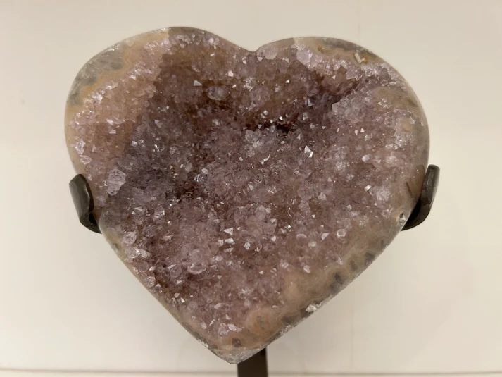 Druzy Stones- Heart with Stand - Image 4